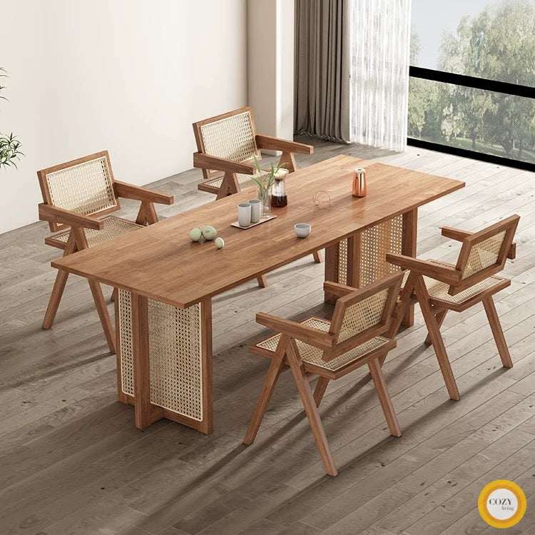 6 White Oak Round Table