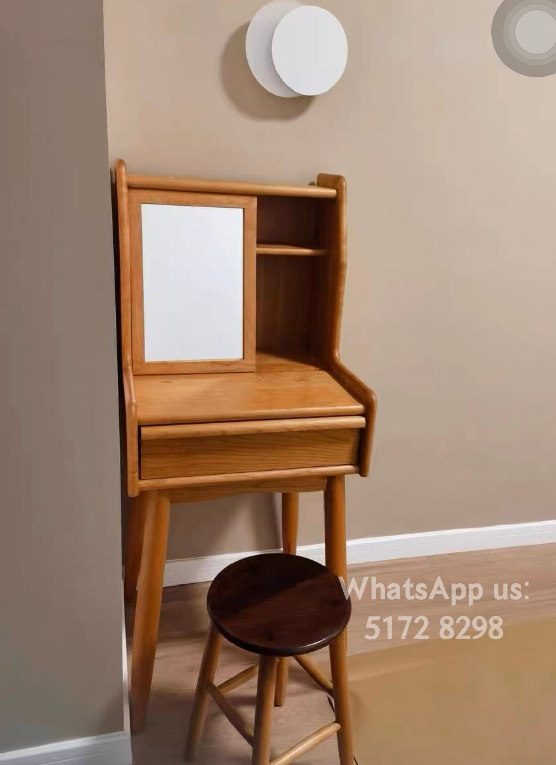 Solid wood dressing table D098 