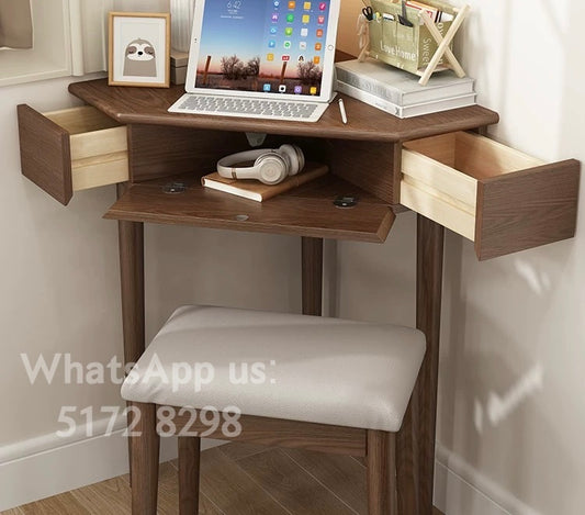 𝐘𝟎𝟓𝟕 solid wood desk