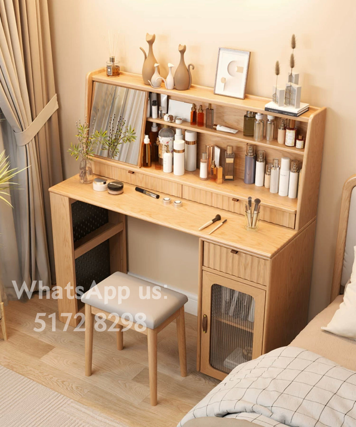 Solid wood dressing table D051 
