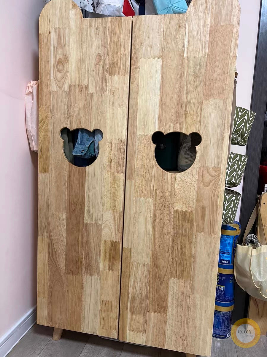 Alfred Bear solid wood wardrobe 