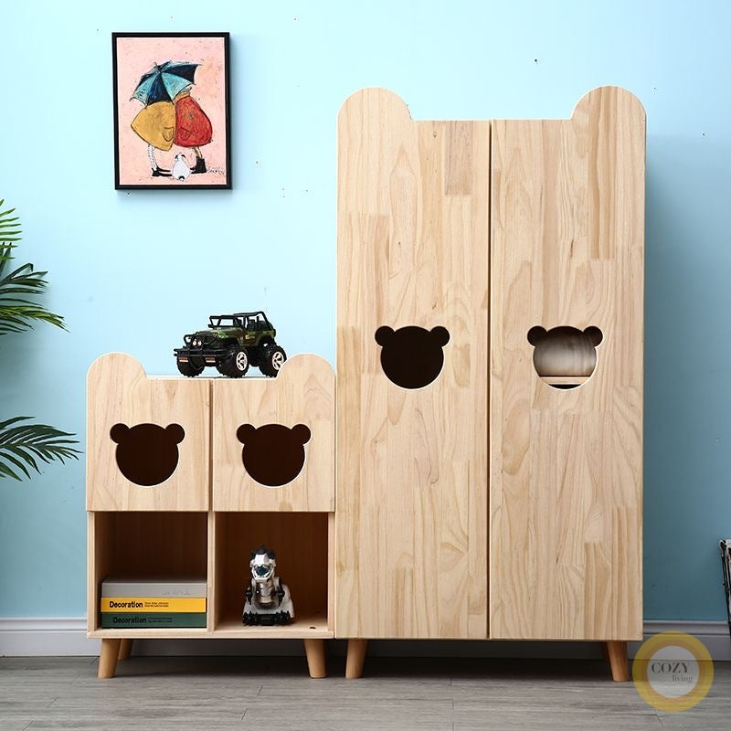 Alfred Bear solid wood wardrobe 