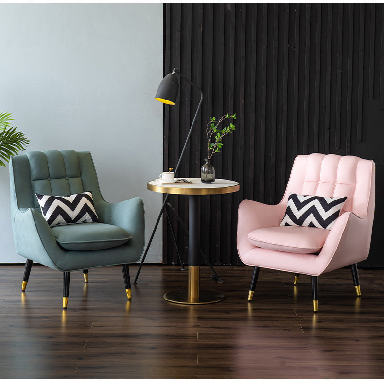 LYRIC wide tufted armchair 