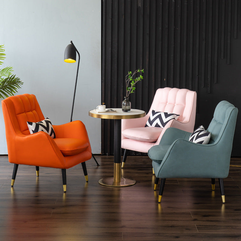 LYRIC wide tufted armchair 